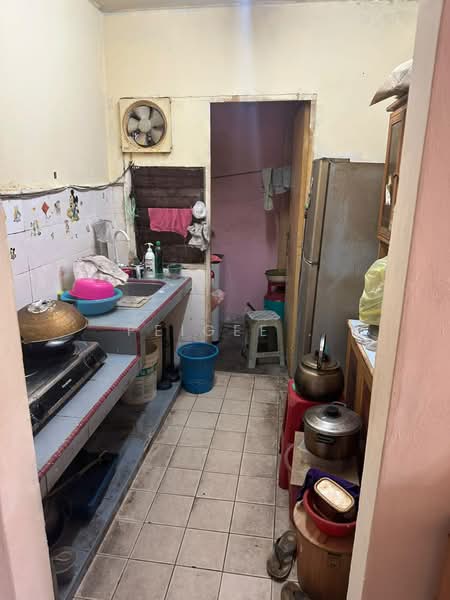 Apartment for Rent at Impian Apartment - PeiGee . - Kitchen - PropertyGuru.com.my