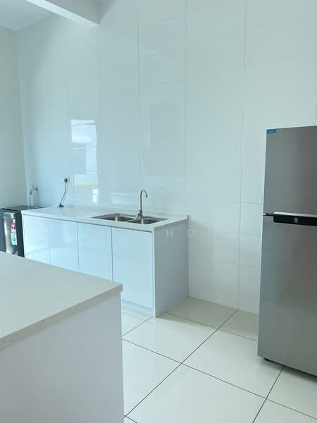 Terraced House for Rent in Bandar Cassia (Batu Kawan) - Zhen Hong - Kitchen - PropertyGuru.com.my