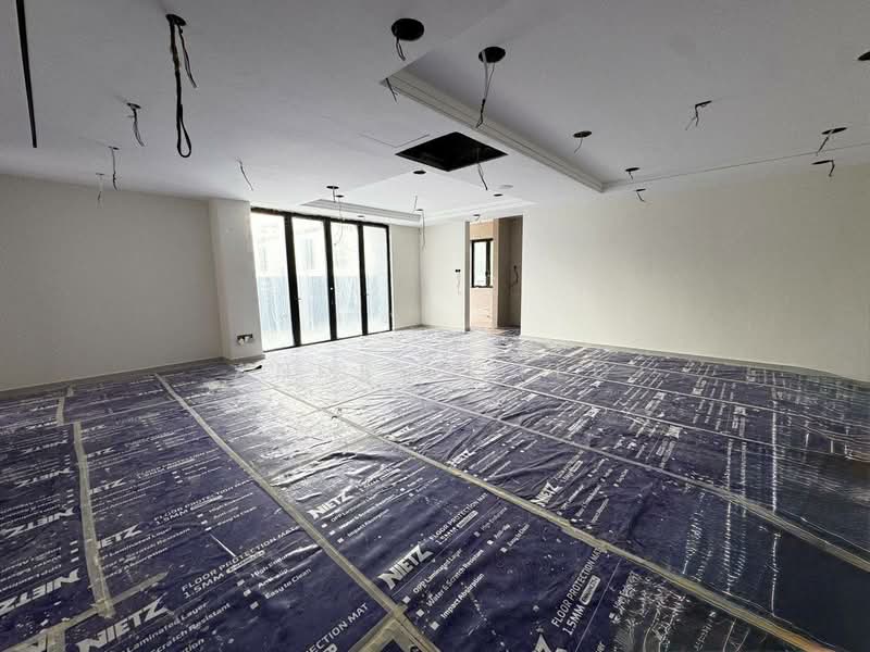 Rumah Berkembar untuk Dijual di Austin Heights (Tebrau) - Andrew Teo - Living Room - PropertyGuru.com.my
