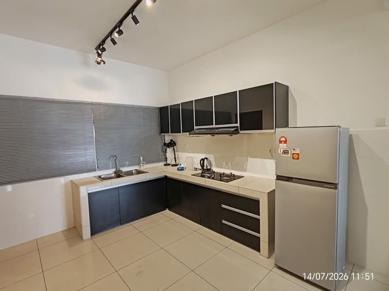 Kondominium untuk Dijual di Oasis 2 Residence - Izzati Mat - Kitchen - PropertyGuru.com.my