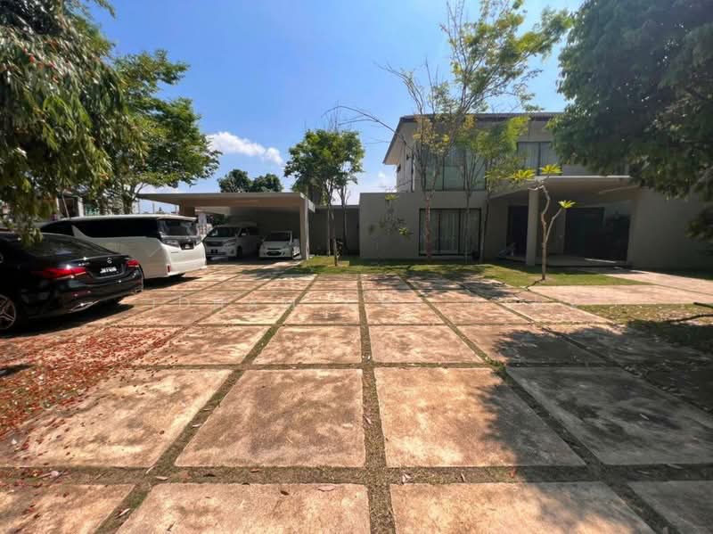 Bungalow for Sale in Tok Sira (Kuantan) - Idham Che'Ali - Exterior - PropertyGuru.com.my