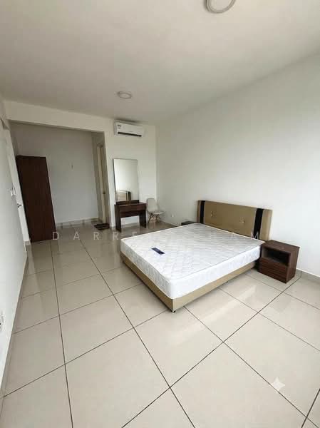 Servis Apartment untuk Dijual di Woodsbury Suites - Darren Cham - Bedroom - PropertyGuru.com.my