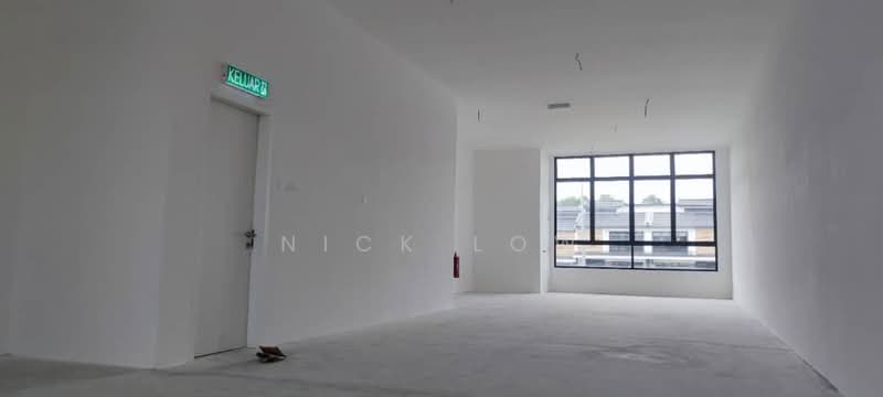 Shop for Rent in Taman Bukit Kaze (Ulu Tiram) - Nick Low - Interior - PropertyGuru.com.my
