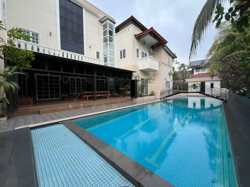 Rumah Banglo untuk Disewa di Country Heights (Kajang) - Kevin Chen - Exterior - PropertyGuru.com.my