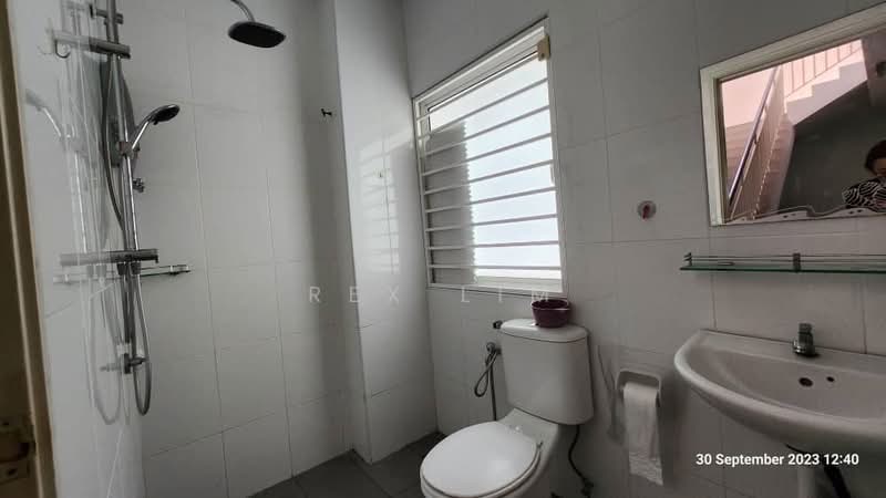 2.5-storey Terraced House for Rent in Kajang (Selangor) - REX LIM - Bathroom - PropertyGuru.com.my