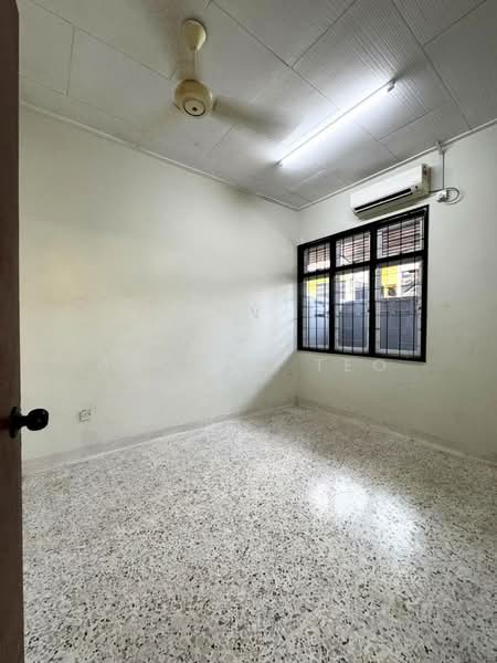 1-storey Terraced House for Sale in Taman Daya (Johor Bahru) - Andrew Teo - Interior - PropertyGuru.com.my