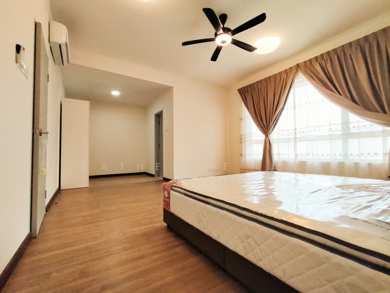 3-storey Terraced House for Sale in Telok Panglima Garang (Selangor) - Catherine Tan - Bedroom - PropertyGuru.com.my
