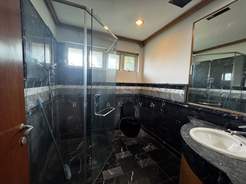 Bungalow for Sale in Taman Bukit Pantai (Bangsar) - Bryan Yap - Bathroom - PropertyGuru.com.my