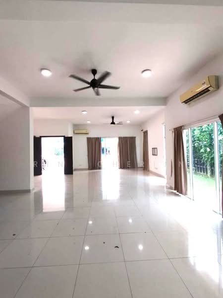 Semi-Detached House for Sale in Cyberjaya (Selangor) - Rina Cherian - Living Room - PropertyGuru.com.my
