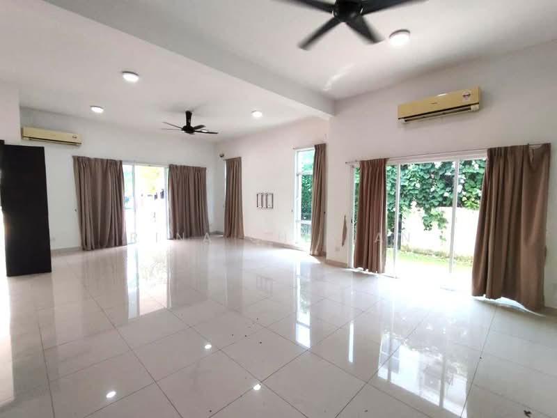 Semi-Detached House for Sale in Cyberjaya (Selangor) - Rina Cherian - Living Room - PropertyGuru.com.my
