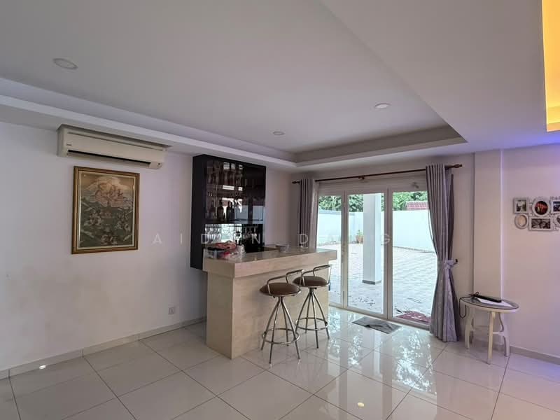 Semi-Detached House for Sale in Balakong (Selangor) - Aiden Dang - Living Room - PropertyGuru.com.my