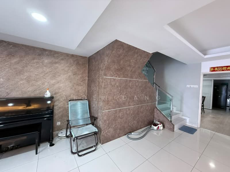 Semi-Detached House for Sale in Balakong (Selangor) - Aiden Dang - Living Room - PropertyGuru.com.my