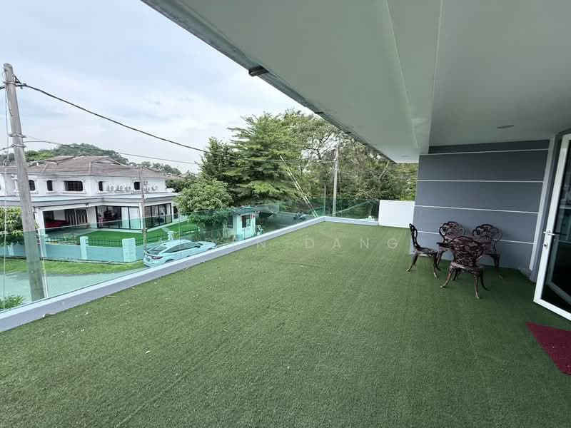 Semi-Detached House for Sale in Balakong (Selangor) - Aiden Dang - Exterior - PropertyGuru.com.my
