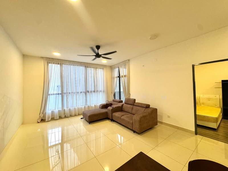 Servis Apartment untuk Dijual di Henna Residence @ The Quartz WM - Azli Ibrahim - Living Room - PropertyGuru.com.my