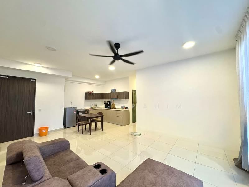 Servis Apartment untuk Dijual di Henna Residence @ The Quartz WM - Azli Ibrahim - Living Room - PropertyGuru.com.my