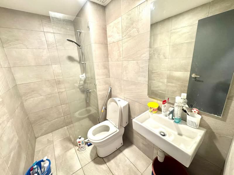 Servis Apartment untuk Dijual di Henna Residence @ The Quartz WM - Azli Ibrahim - Bathroom - PropertyGuru.com.my