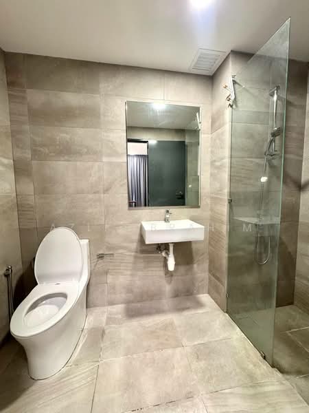 Servis Apartment untuk Dijual di Henna Residence @ The Quartz WM - Azli Ibrahim - Bathroom - PropertyGuru.com.my