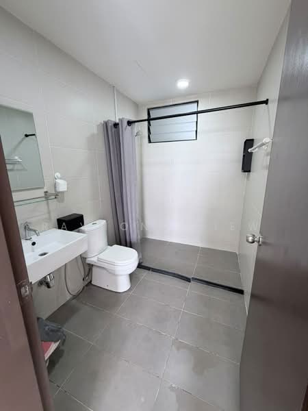 Condominium for Rent at Ken Rimba Condominium 1 - Raymond Siew - Bathroom - PropertyGuru.com.my