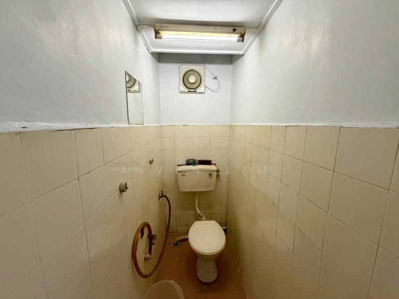 Pejabat untuk Dijual di Bandar Menjalara (Kuala Lumpur) - Alven Lim - Bathroom - PropertyGuru.com.my