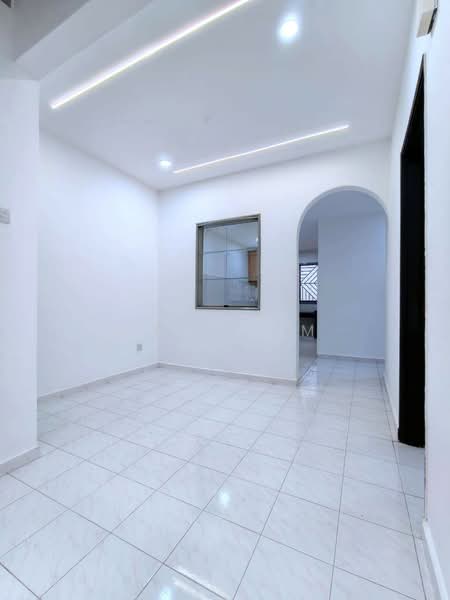 Rumah Teres 2 Tingkat untuk Dijual di Bandar Seri Alam (Masai) - Karl Lim - PropertyGuru.com.my
