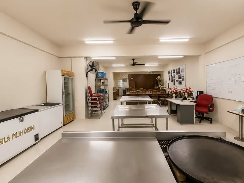 Kedai / Pejabat untuk Dijual di Taman Perindustrian Saujana Indah (Saujana) - N. Melisa - Interior - PropertyGuru.com.my