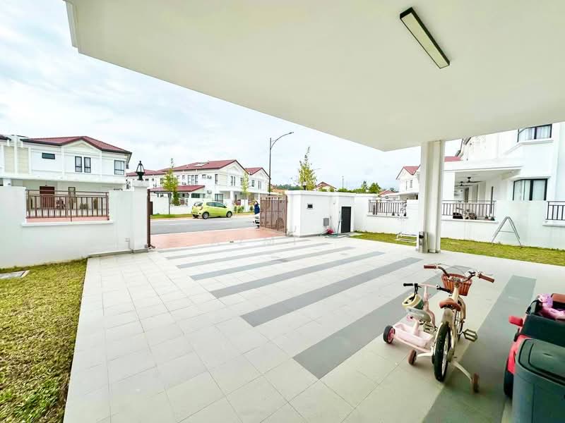 Rumah Berkembar untuk Dijual di Alam Sari (Bangi) - Azmi . - Exterior - PropertyGuru.com.my