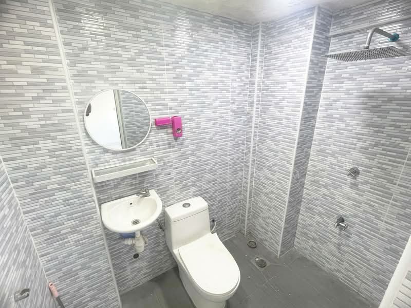 Kondominium untuk Dijual di Kenaria Condominium - Azli Ibrahim - Bathroom - PropertyGuru.com.my