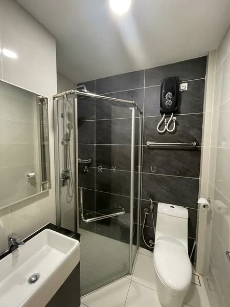 Kondominium untuk Disewa di Bay Point @ Country Garden Danga Bay - Gary Tu - Bathroom - PropertyGuru.com.my