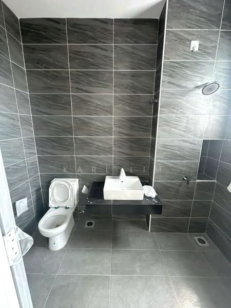 Cluster House for Sale in Kangkar Pulai (Skudai) - Karl Lim - Bathroom - PropertyGuru.com.my