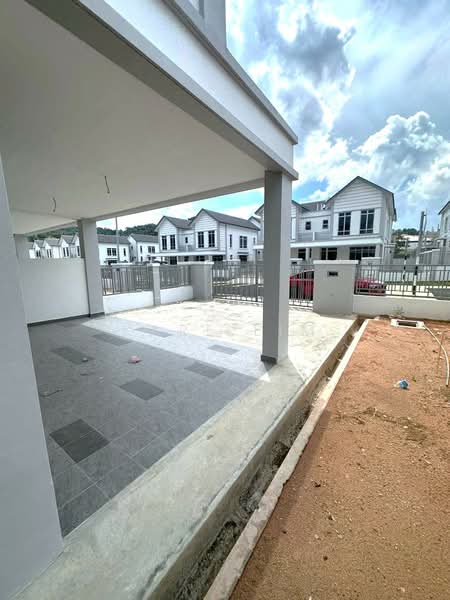 Cluster House for Sale in Kangkar Pulai (Skudai) - Karl Lim - Exterior - PropertyGuru.com.my