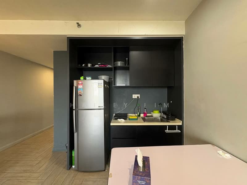 Servis Apartment untuk Disewa di Marriot International Hotel @ Empire City - Hailey Lim - Kitchen - PropertyGuru.com.my