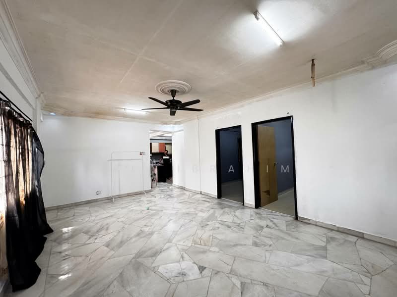 Kondominium untuk Dijual di Kenaria Condominium - Azli Ibrahim - Living Room - PropertyGuru.com.my