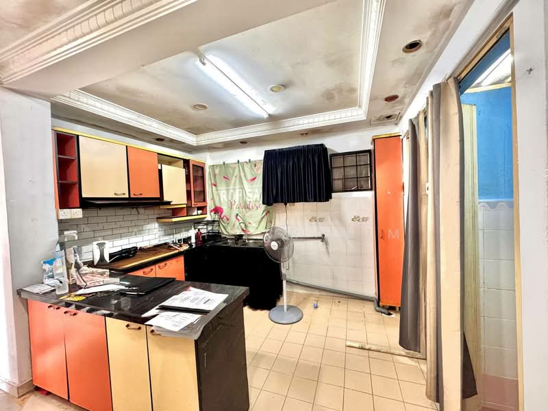 Kondominium untuk Dijual di Kenaria Condominium - Azli Ibrahim - Kitchen - PropertyGuru.com.my