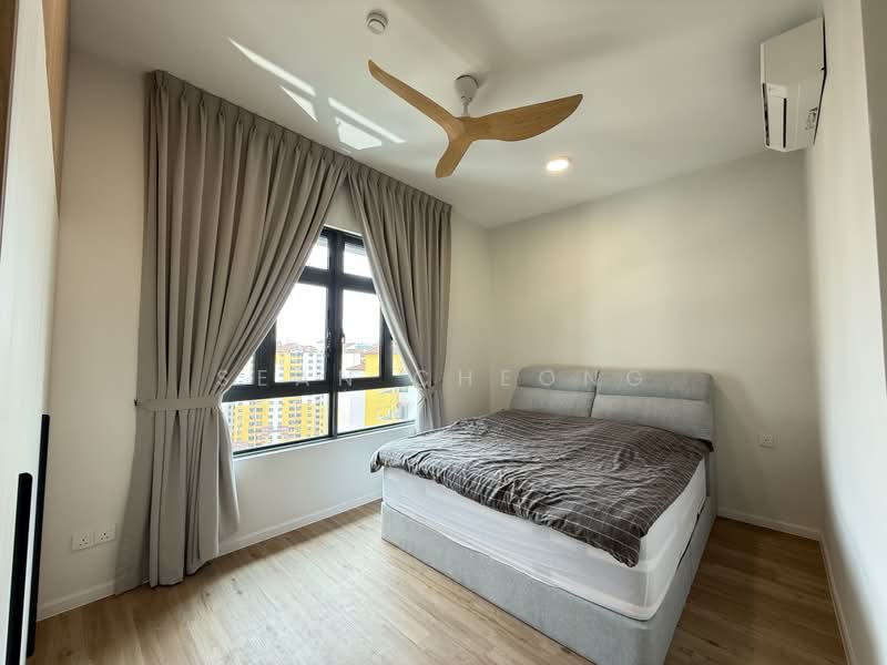 Pangsapuri untuk Dijual di D7 (D'Seven Lagoon Perdana) - Sean Cheong - Bedroom - PropertyGuru.com.my