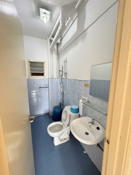 Pangsapuri untuk Disewa di Vista Harmoni - Leo Chin - Bathroom - PropertyGuru.com.my
