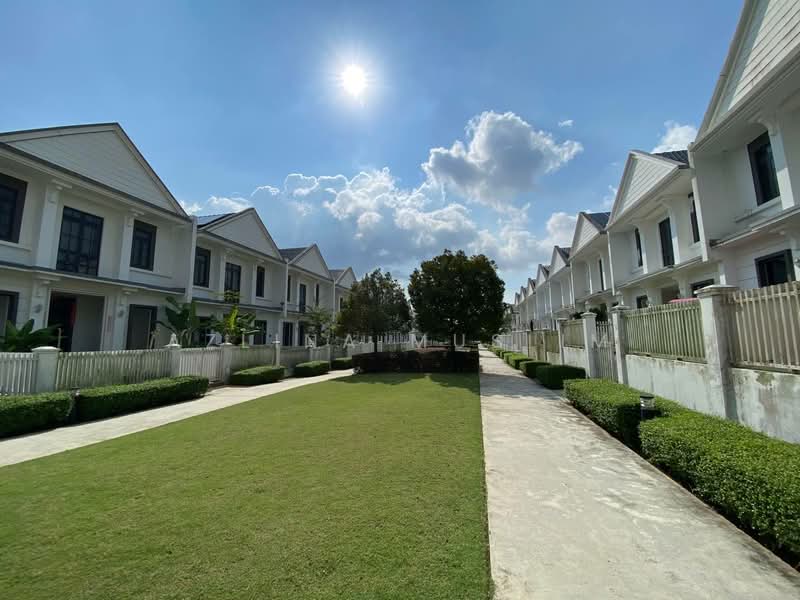 2.5-storey Terraced House for Sale in Iskandar Puteri (Nusajaya) (Johor) - Azlina Muslim - Exterior - PropertyGuru.com.my