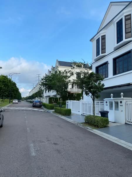 2.5-storey Terraced House for Sale in Iskandar Puteri (Nusajaya) (Johor) - Azlina Muslim - PropertyGuru.com.my