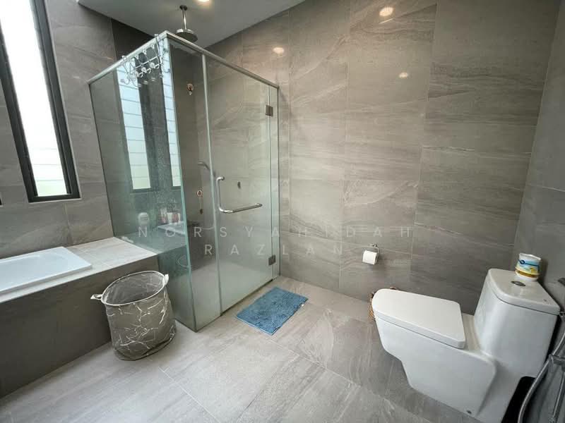 Semi-Detached House for Sale in Cyber 9 (Cyberjaya) - Norsyahidah Razlan - Bathroom - PropertyGuru.com.my