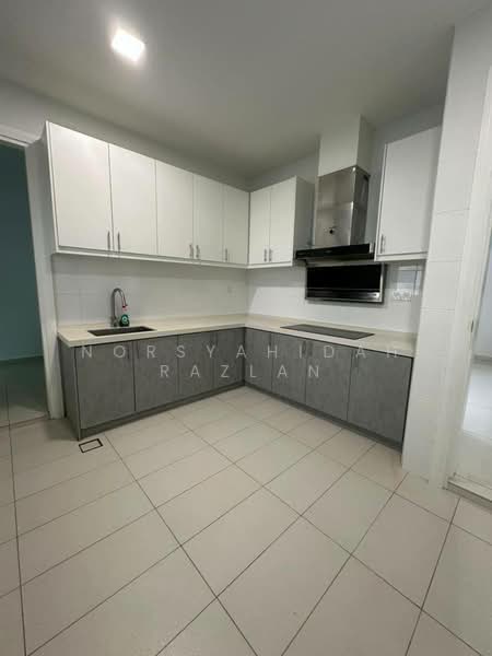 Semi-Detached House for Sale in Cyber 9 (Cyberjaya) - Norsyahidah Razlan - Kitchen - PropertyGuru.com.my