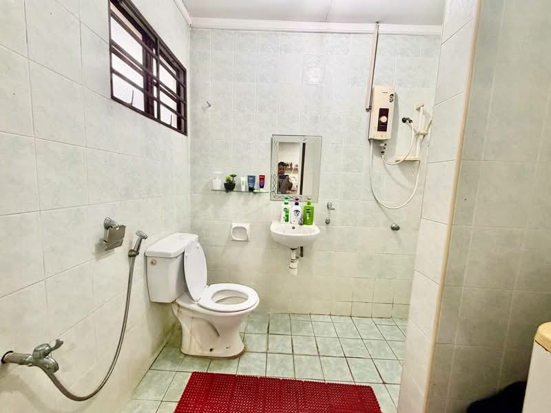 2-storey Terraced House for Sale in Bukit Jelutong (Shah Alam) - Aizuddin Ali - PropertyGuru.com.my
