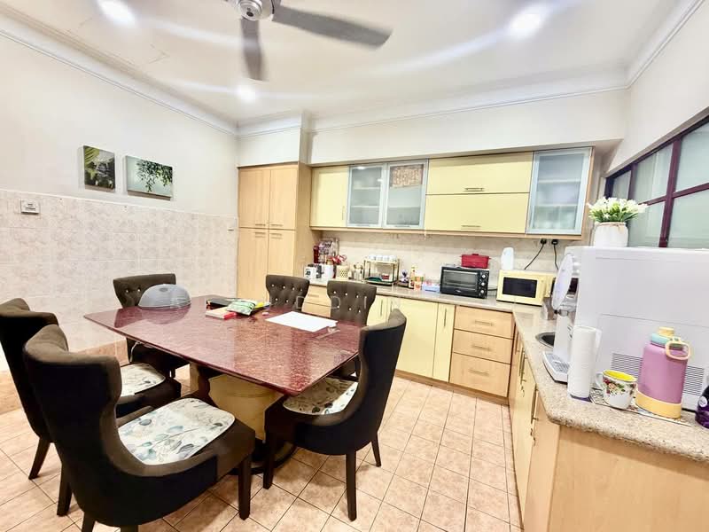 2-storey Terraced House for Sale in Bukit Jelutong (Shah Alam) - Aizuddin Ali - PropertyGuru.com.my