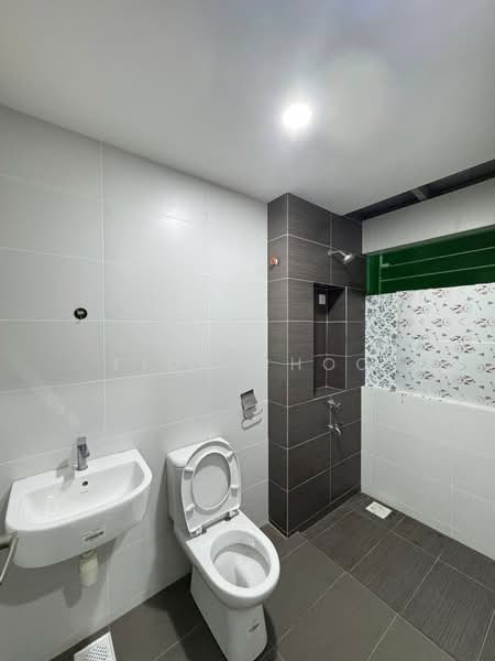 Rumah Teres 2 Tingkat untuk Disewa di Taman Sutera (Johor Bahru) - Fion Choo - PropertyGuru.com.my