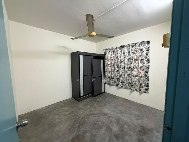 Apartment for Sale at Anggerik Apartment - Sky Choo - Bedroom - PropertyGuru.com.my