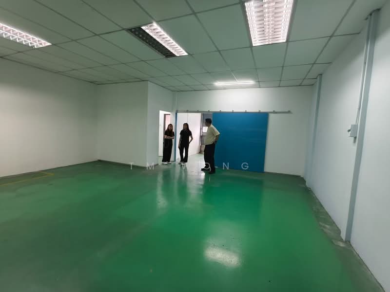 Kilang untuk Disewa di Taman Perindustrian Bukit Serdang (Seri Kembangan) - TM Wong - Interior - PropertyGuru.com.my