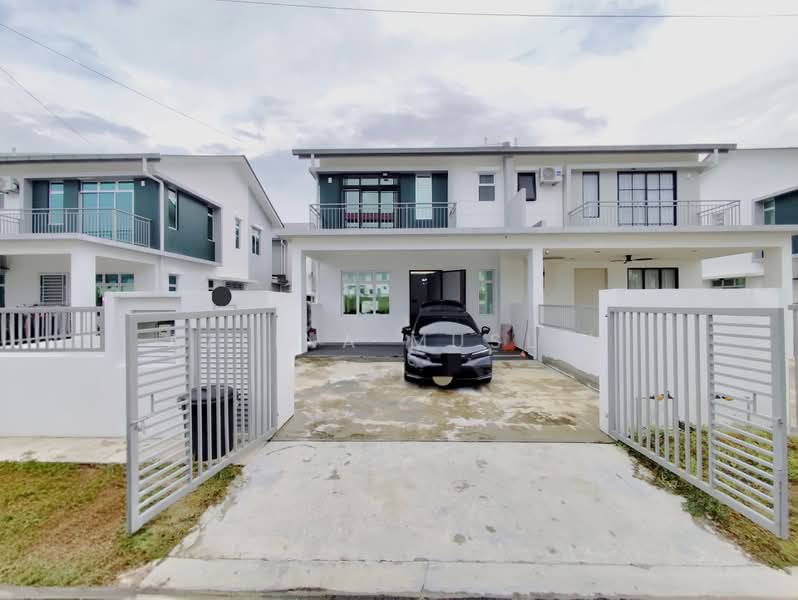 Cluster House for Sale in Skudai (Johor) - Azlina Muslim - Exterior - PropertyGuru.com.my