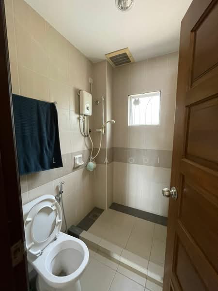 Semi-Detached House for Sale in Ukay Perdana (Ulu Kelang) - Linda Ooi - Bathroom - PropertyGuru.com.my