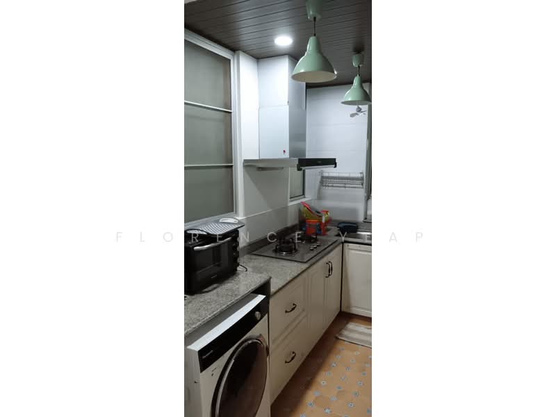 Pangsapuri untuk Dijual di Tanjung Permai De Centro - FLORENCE YEAP - PropertyGuru.com.my
