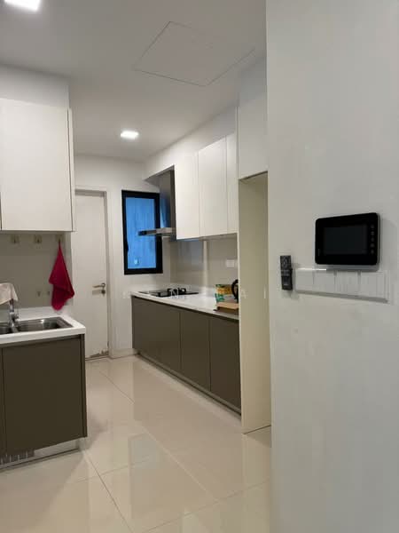 Condominium for Sale at Sierramas Heights - Ken Lai - Kitchen - PropertyGuru.com.my