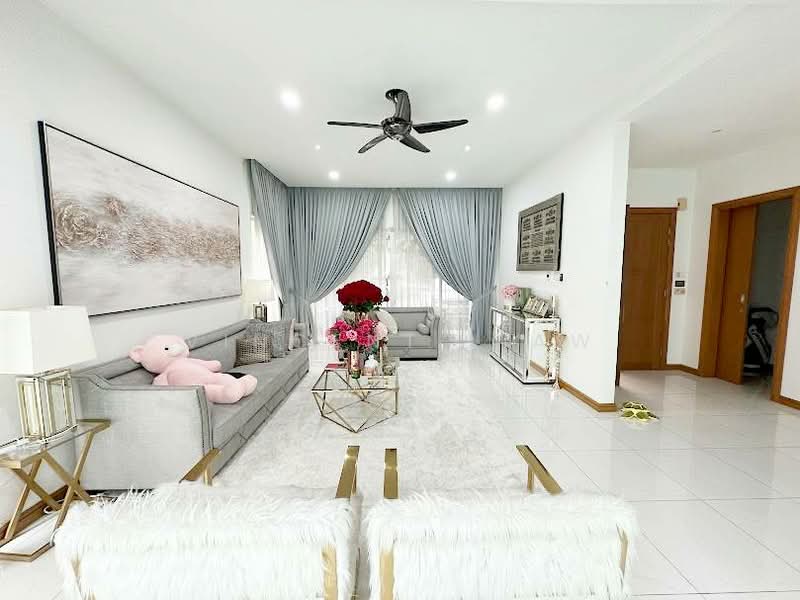 Rumah Berkembar untuk Dijual di Tropicana (Selangor) - Vincent Liaw - Living Room - PropertyGuru.com.my