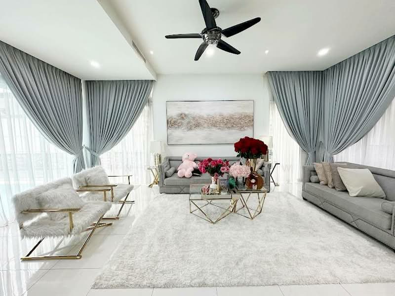 Rumah Berkembar untuk Dijual di Tropicana (Selangor) - Vincent Liaw - Living Room - PropertyGuru.com.my